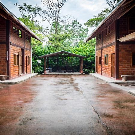Hosteria Las Heliconias Tena Exterior foto